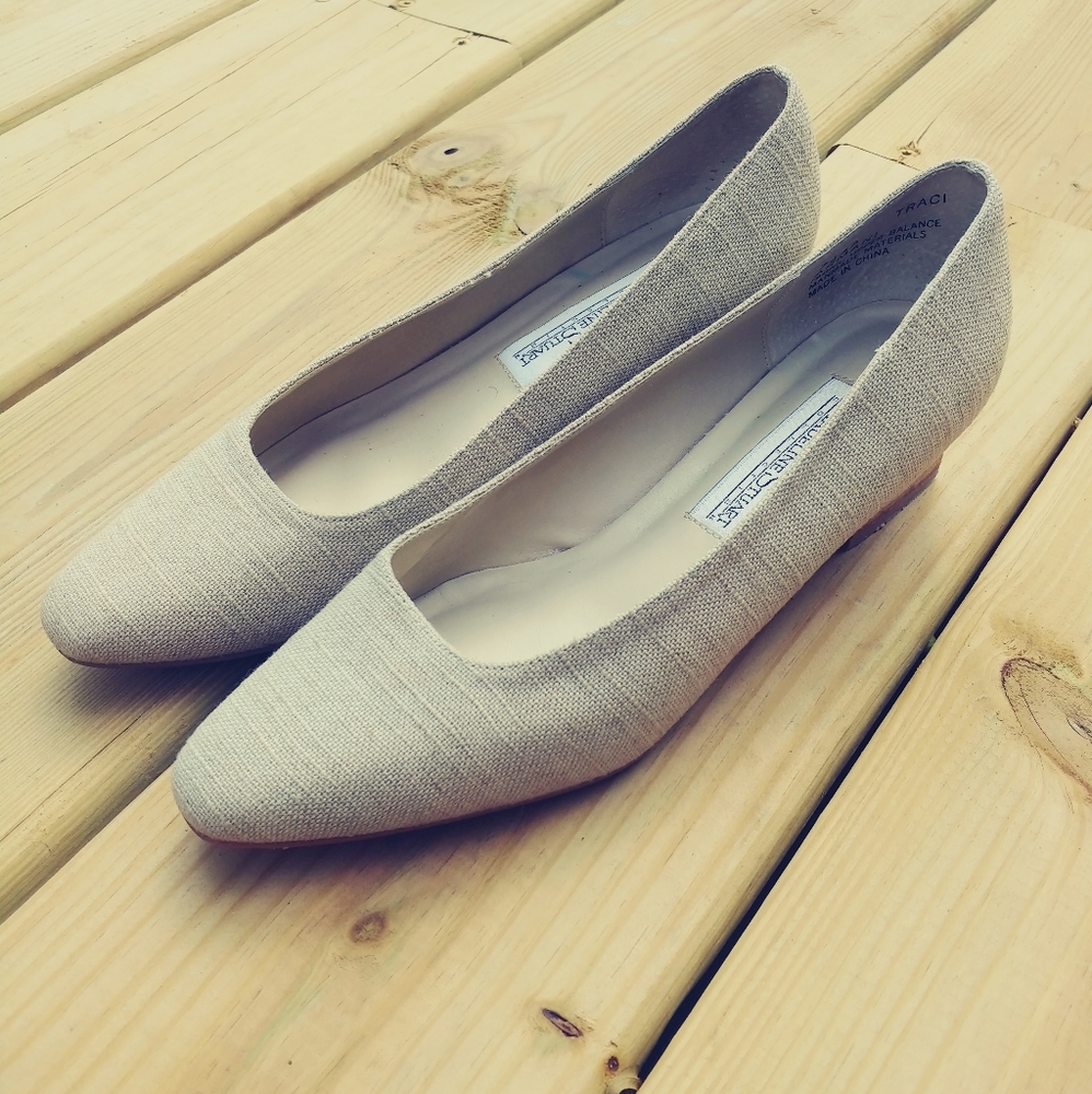 Canvas Block Pumps - Picture 3 of 9